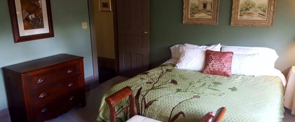 Stone Gables Bed & Breakfast