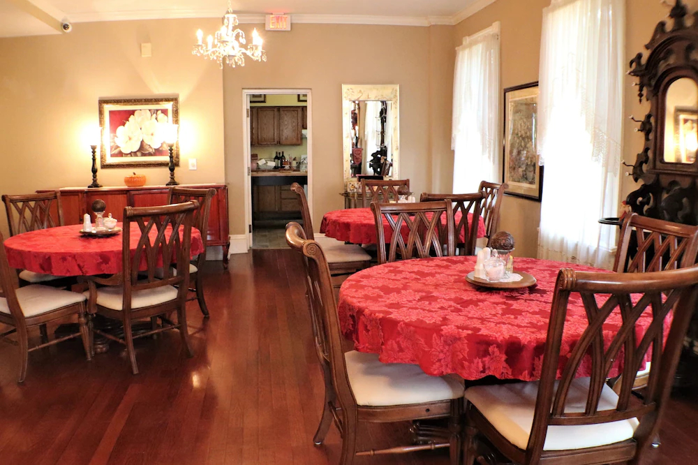 50 Lincoln Short North Bed & Breakfast