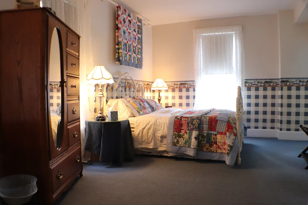 50 Lincoln Short North Bed & Breakfast