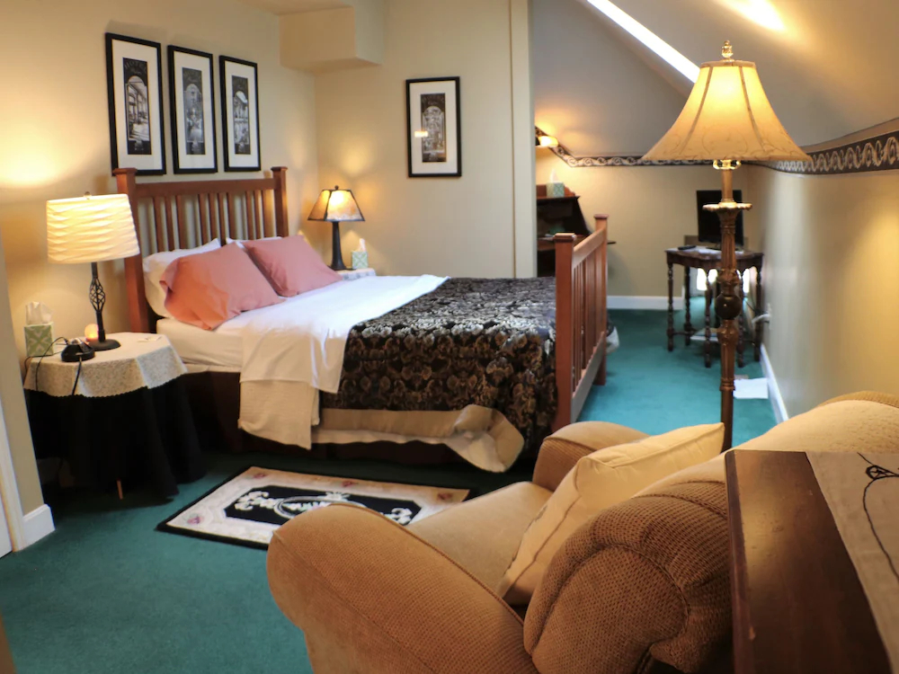 50 Lincoln Short North Bed & Breakfast