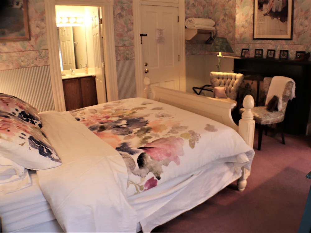 50 Lincoln Short North Bed & Breakfast