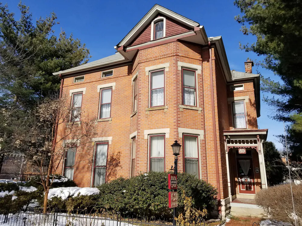 50 Lincoln Short North Bed & Breakfast