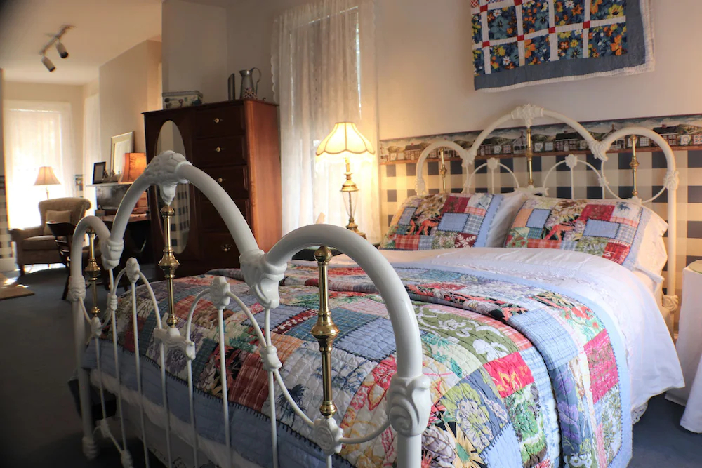 50 Lincoln Short North Bed & Breakfast