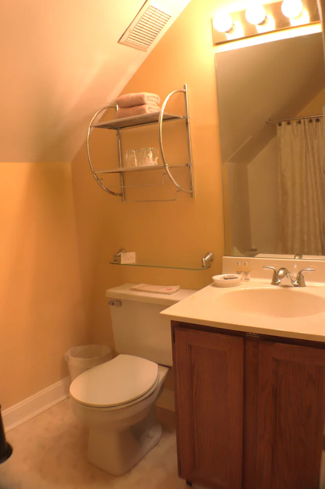 50 Lincoln Short North Bed & Breakfast