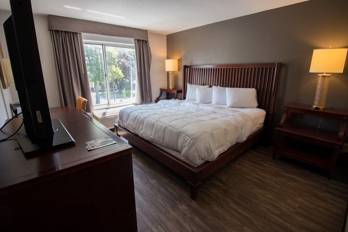 Baymont Inn and Suites by Wyndham Columbus / Near OSU