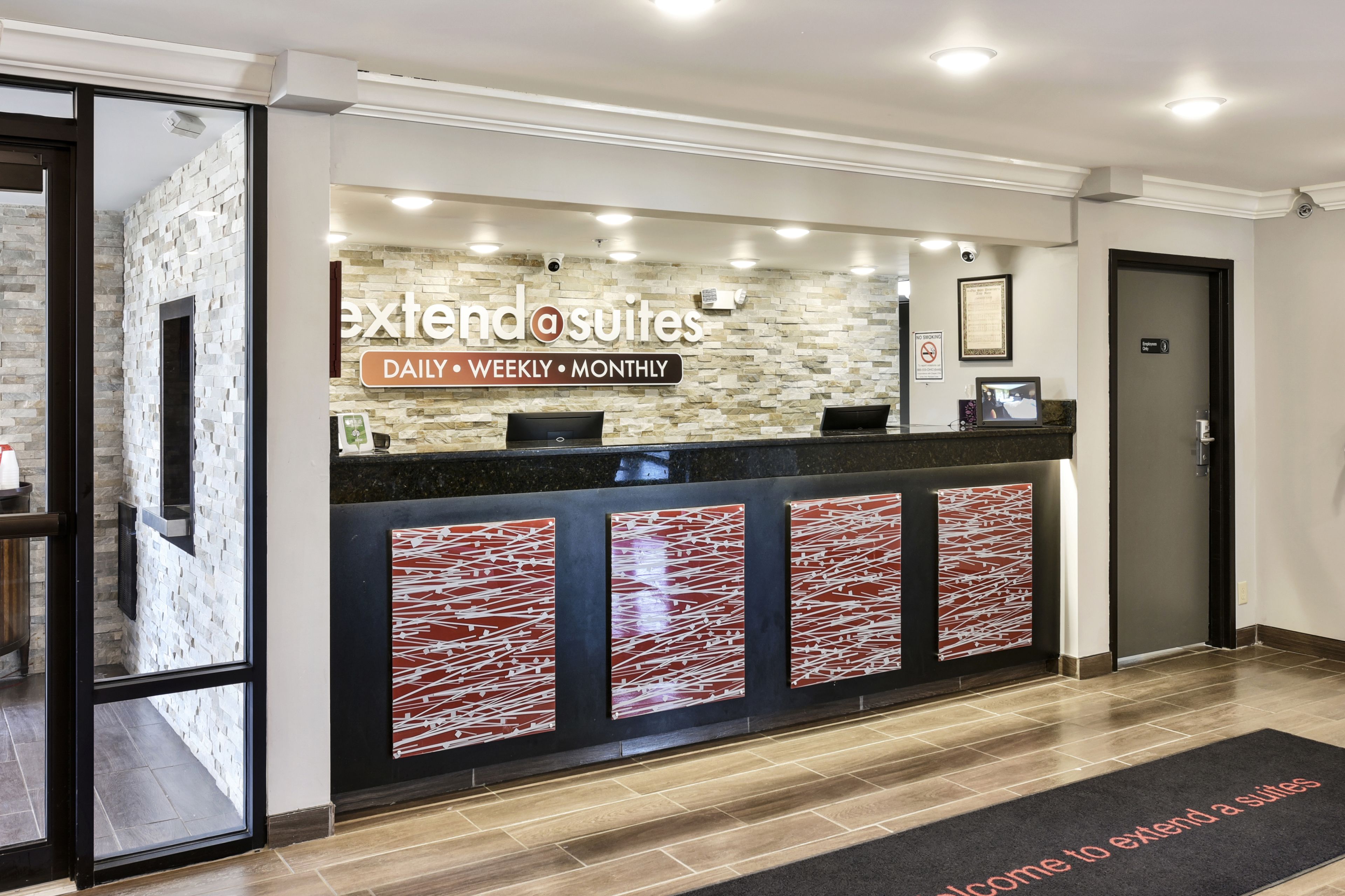 Baymont Inn and Suites by Wyndham Columbus / Near OSU