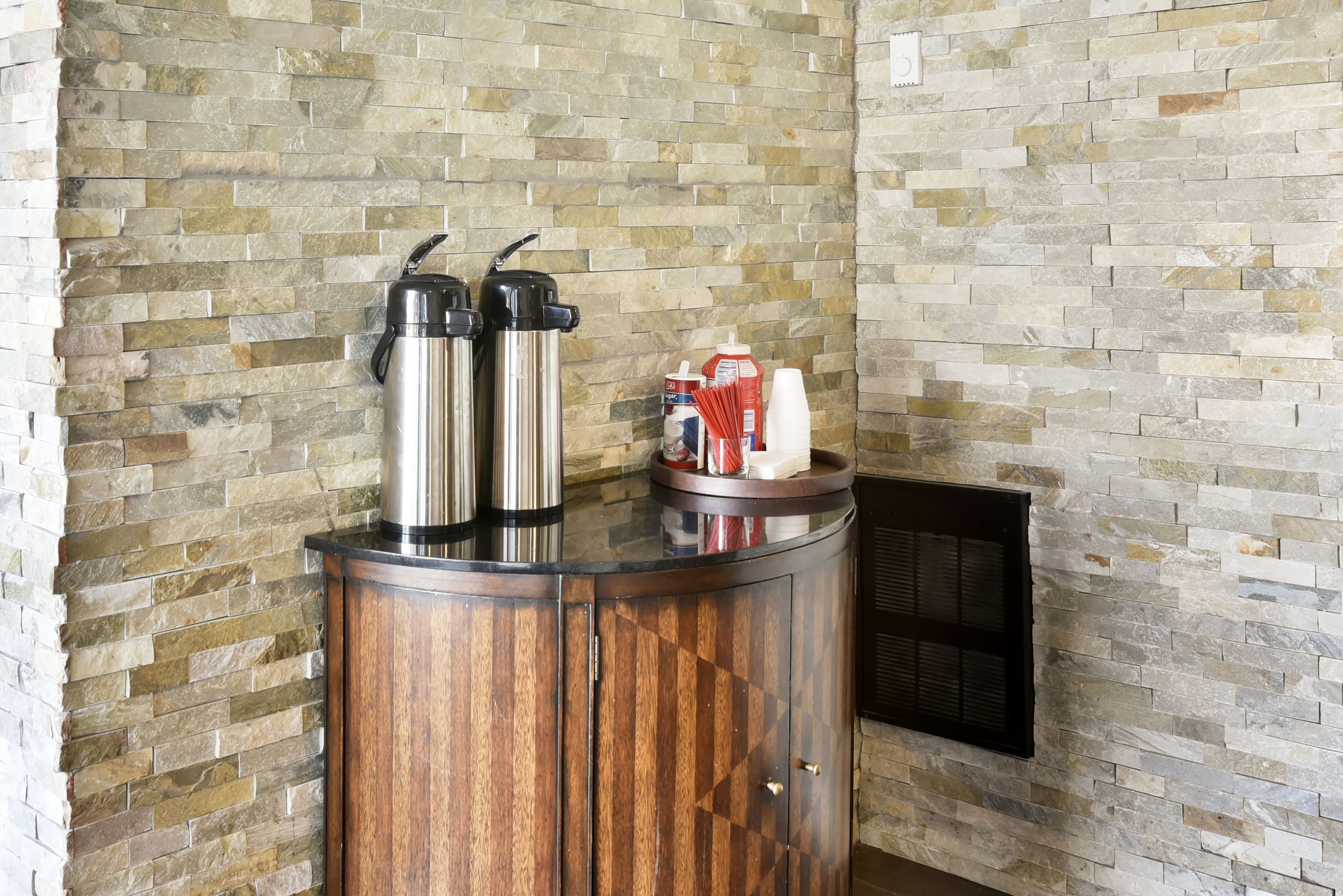 Baymont Inn and Suites by Wyndham Columbus / Near OSU