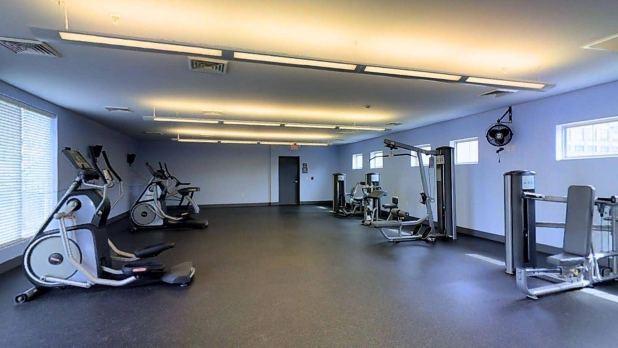 BridgeStreet at LC Riversouth