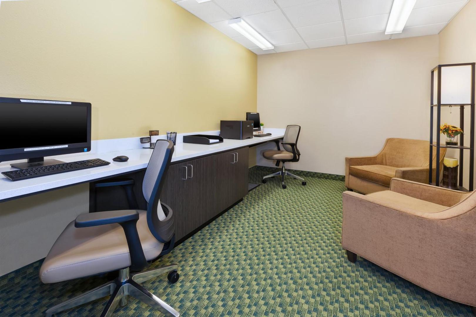 Candlewood Suites Polaris