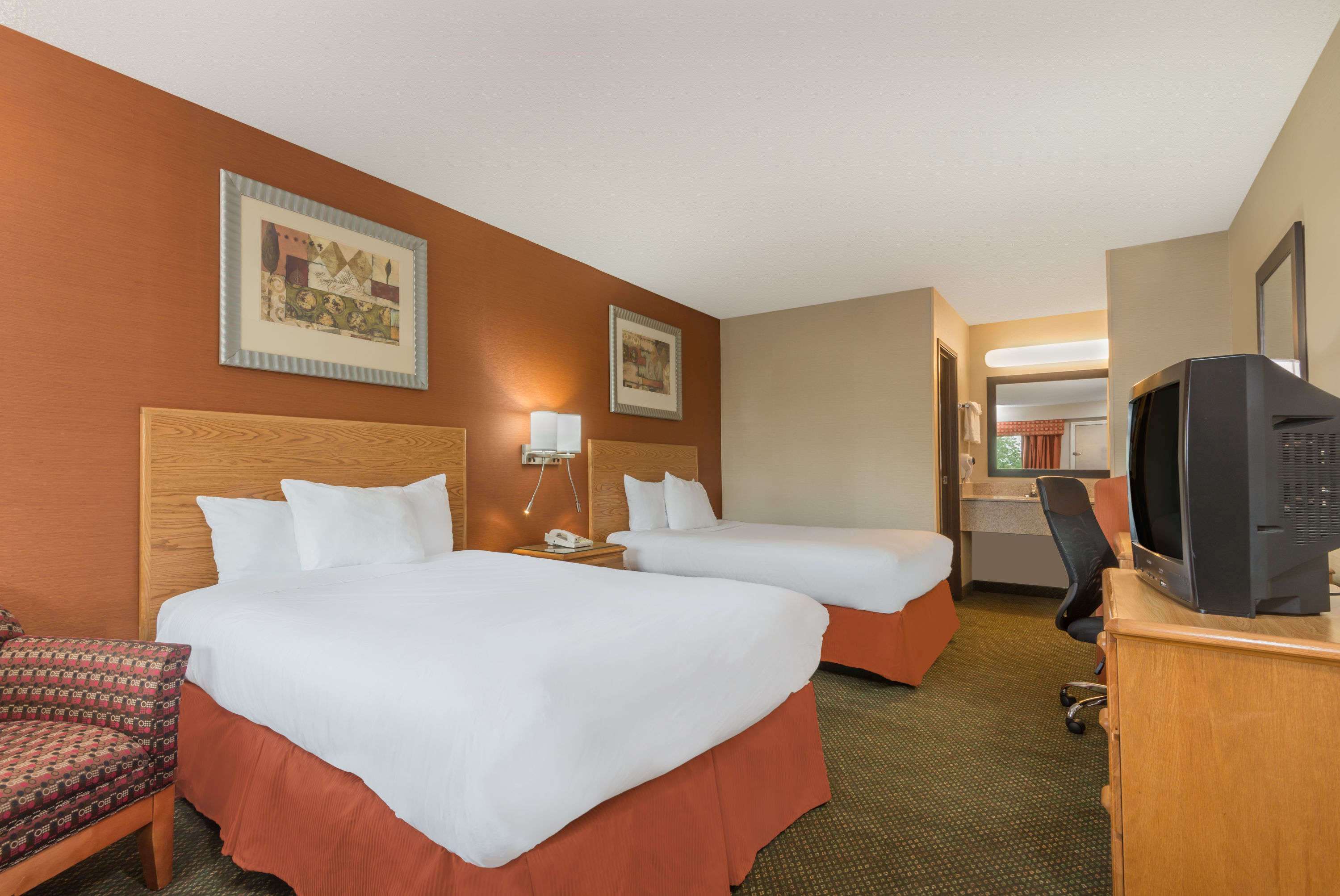 Days Inn by Wyndham Columbus Fairgrounds