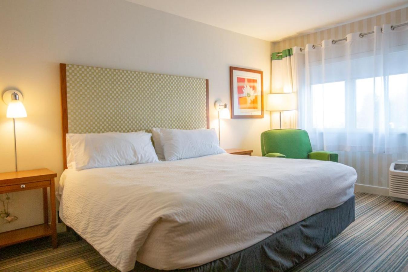 Holiday Inn Express Columbus Airport – Easton, an IHG Hotel