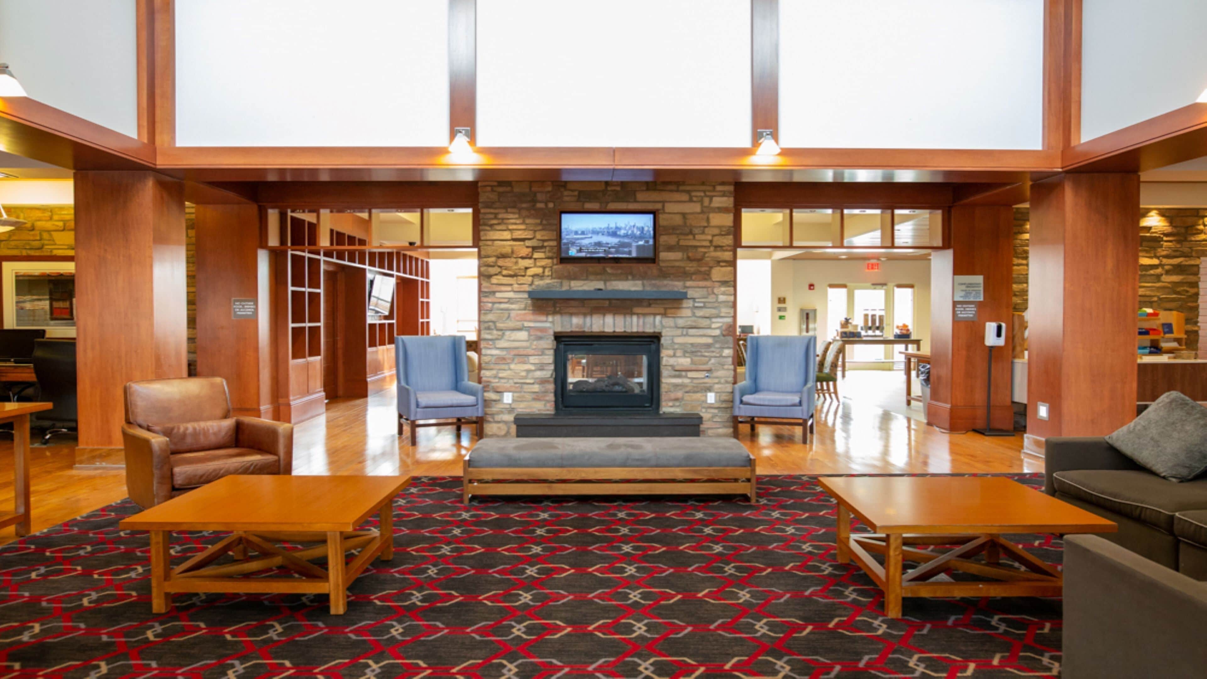 Holiday Inn Express Columbus Airport – Easton, an IHG Hotel
