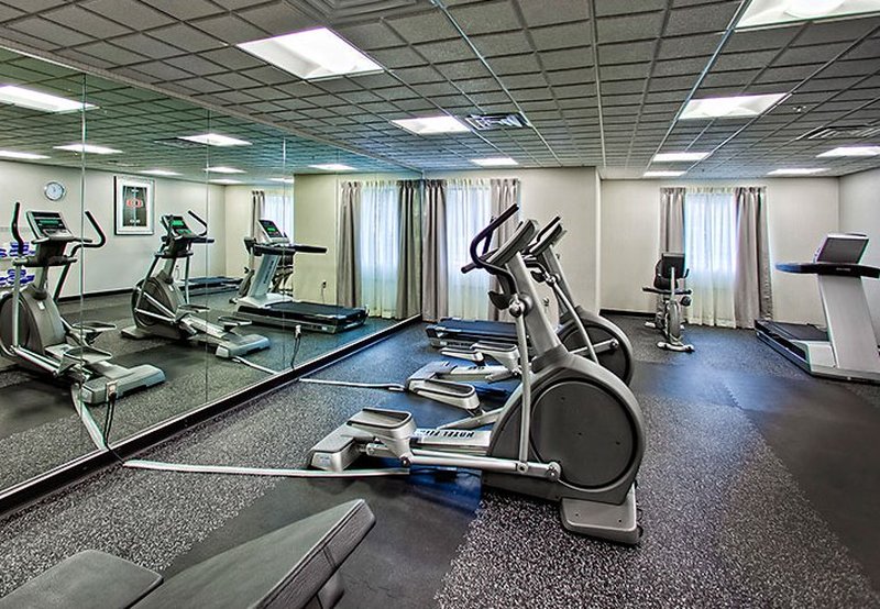 Holiday Inn Express Hotel & Suites Columbus - Polaris Parkway