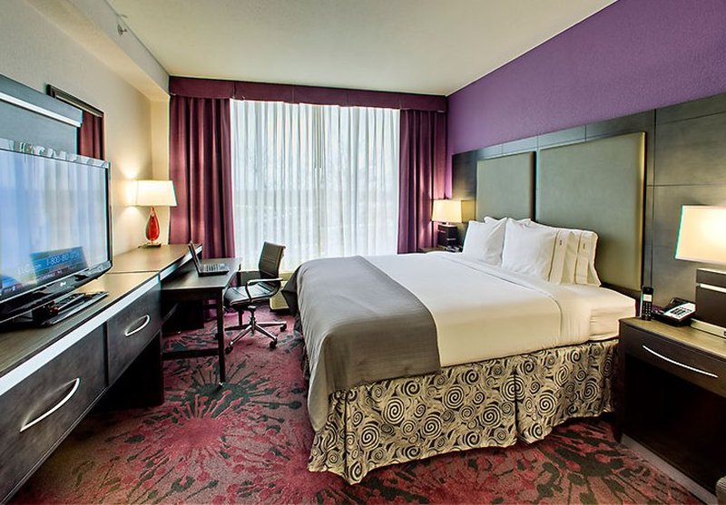 Holiday Inn Express Hotel & Suites Columbus - Polaris Parkway