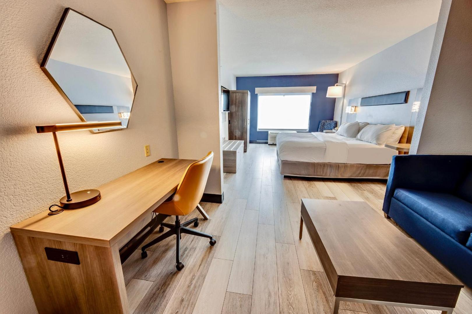 Holiday Inn Express & Suites Columbus OSU-Medical Center