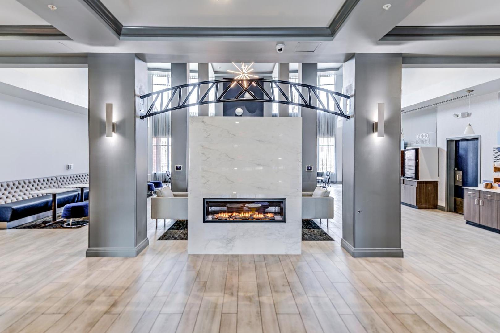 Holiday Inn Express & Suites Columbus OSU-Medical Center