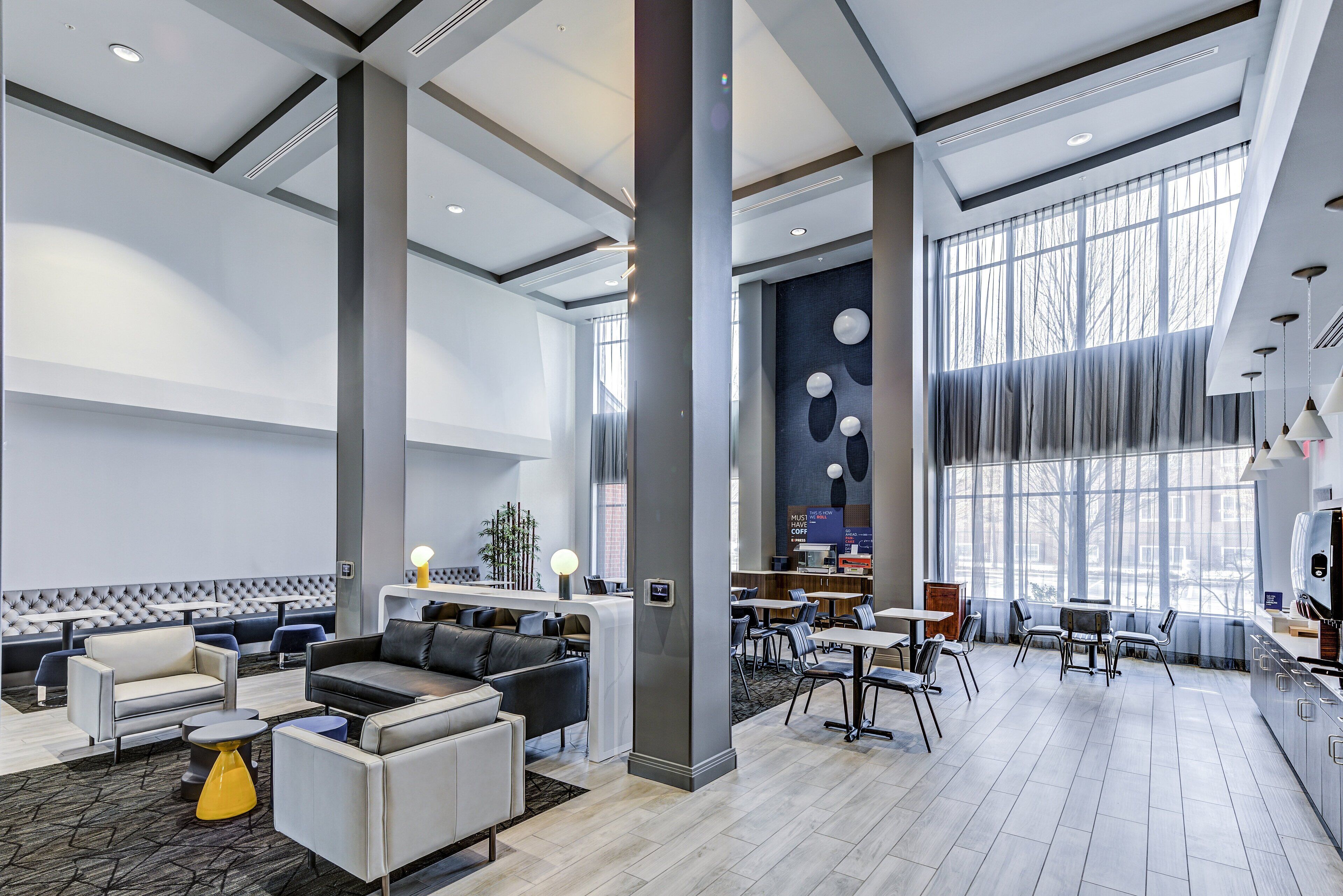 Holiday Inn Express & Suites Columbus OSU-Medical Center