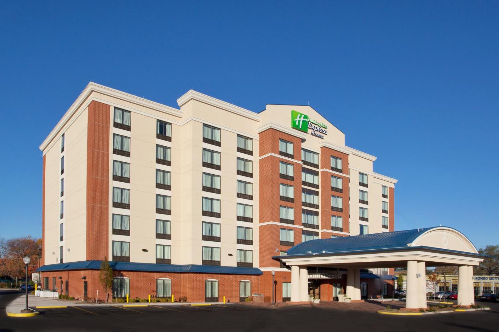 Holiday Inn Express & Suites Columbus OSU-Medical Center
