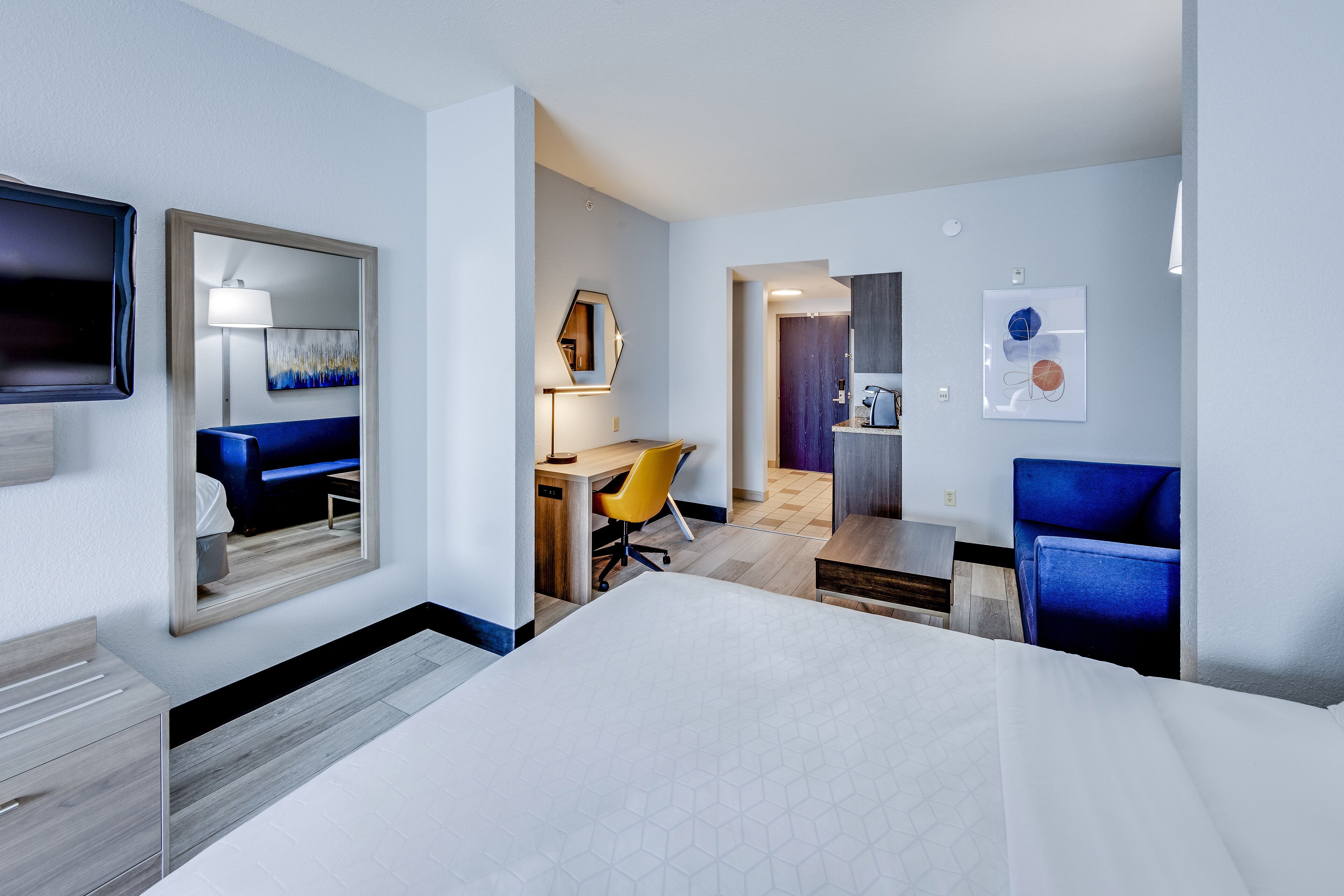 Holiday Inn Express & Suites Columbus OSU-Medical Center