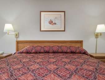 Knights Inn-Columbus Downtown