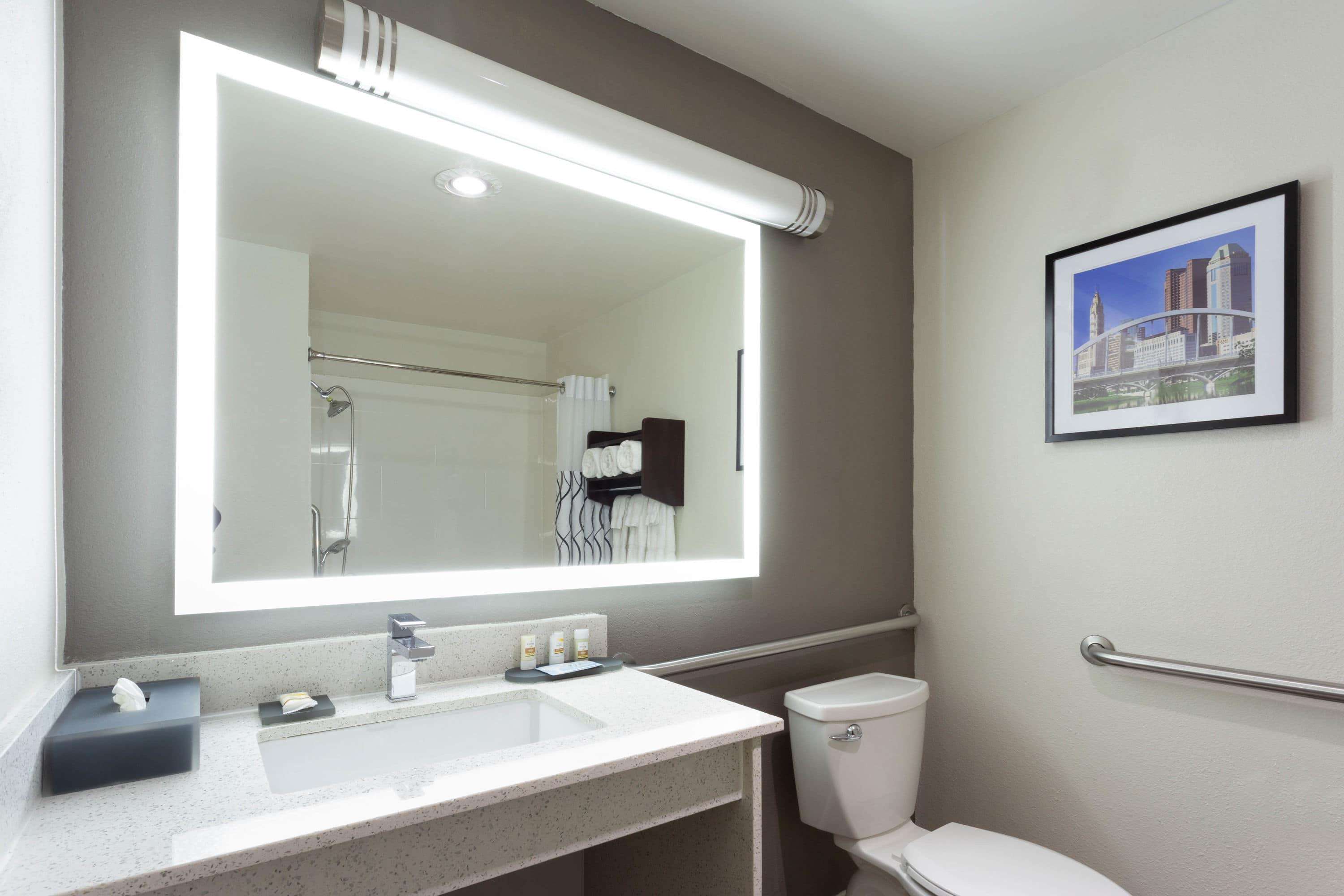 La Quinta Inn & Suites by Wyndham Columbus West - Hilliard