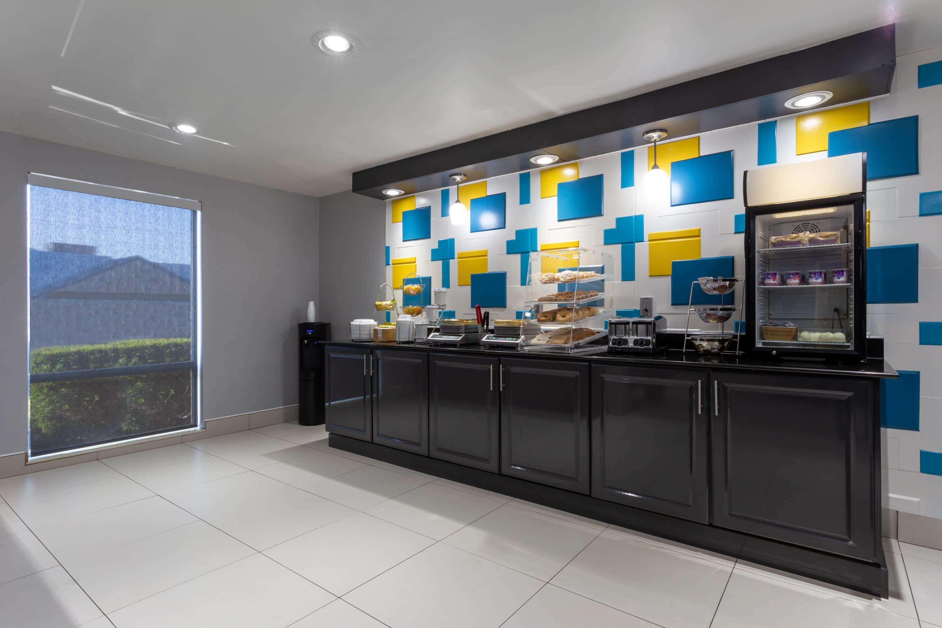 La Quinta Inn & Suites by Wyndham Columbus West - Hilliard