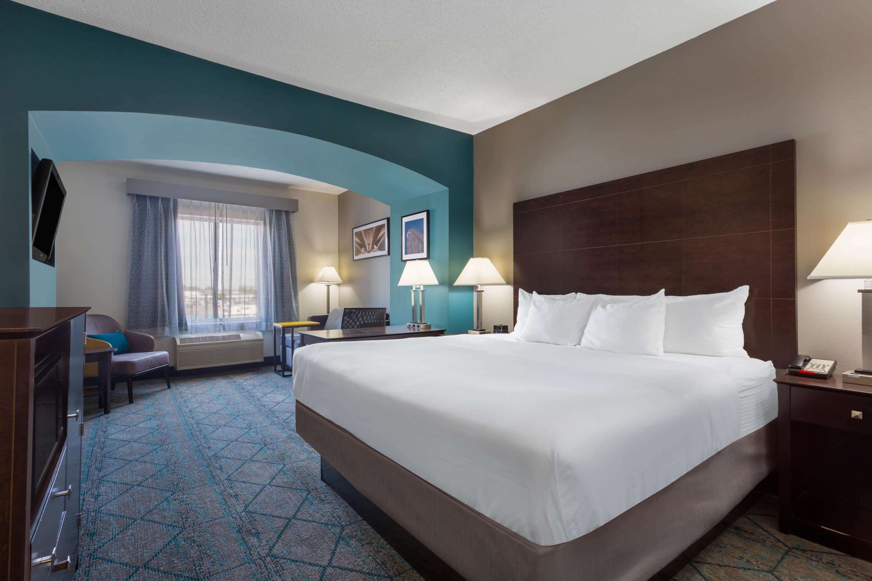 La Quinta Inn & Suites by Wyndham Columbus West - Hilliard