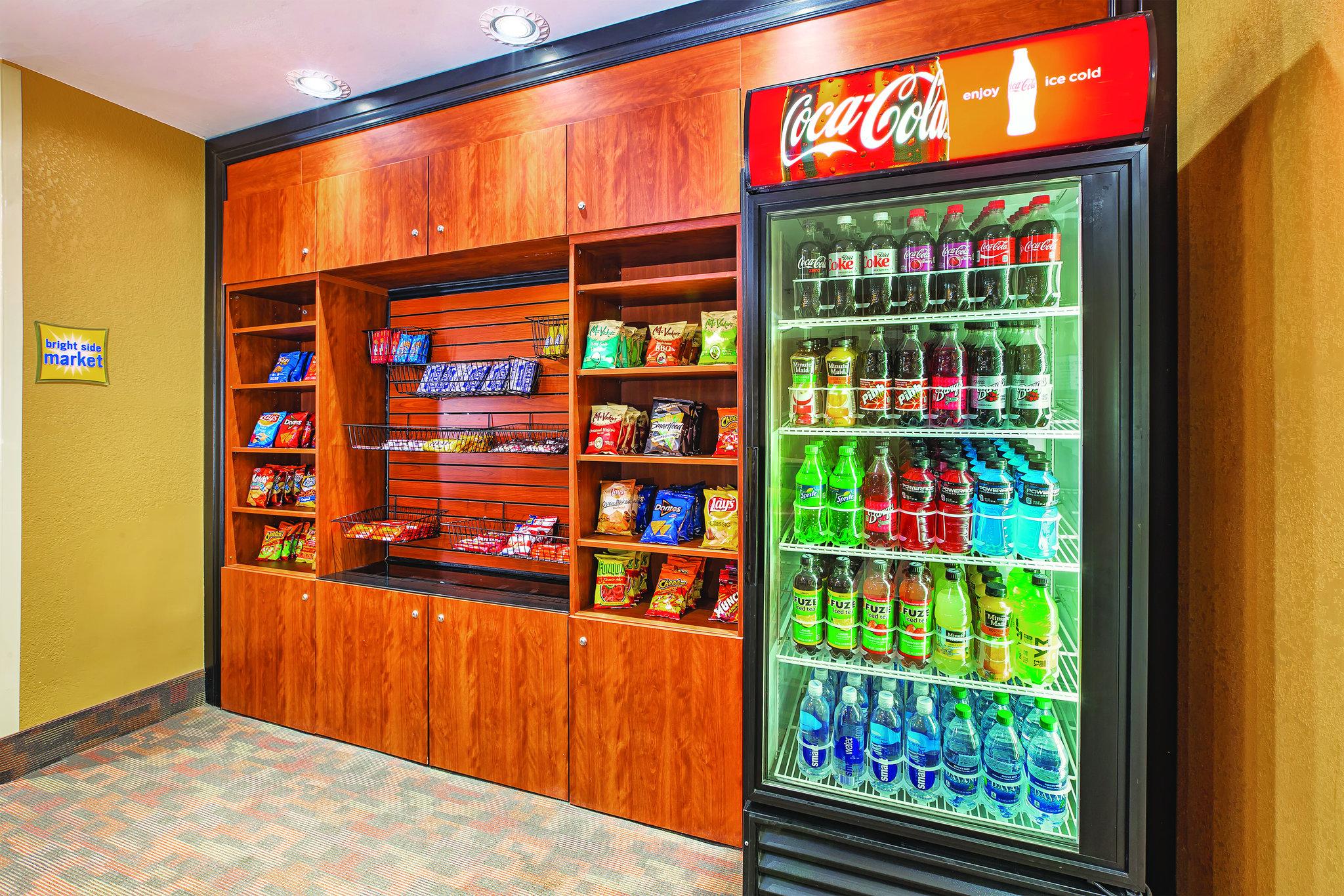 La Quinta Inn & Suites by Wyndham Columbus West - Hilliard