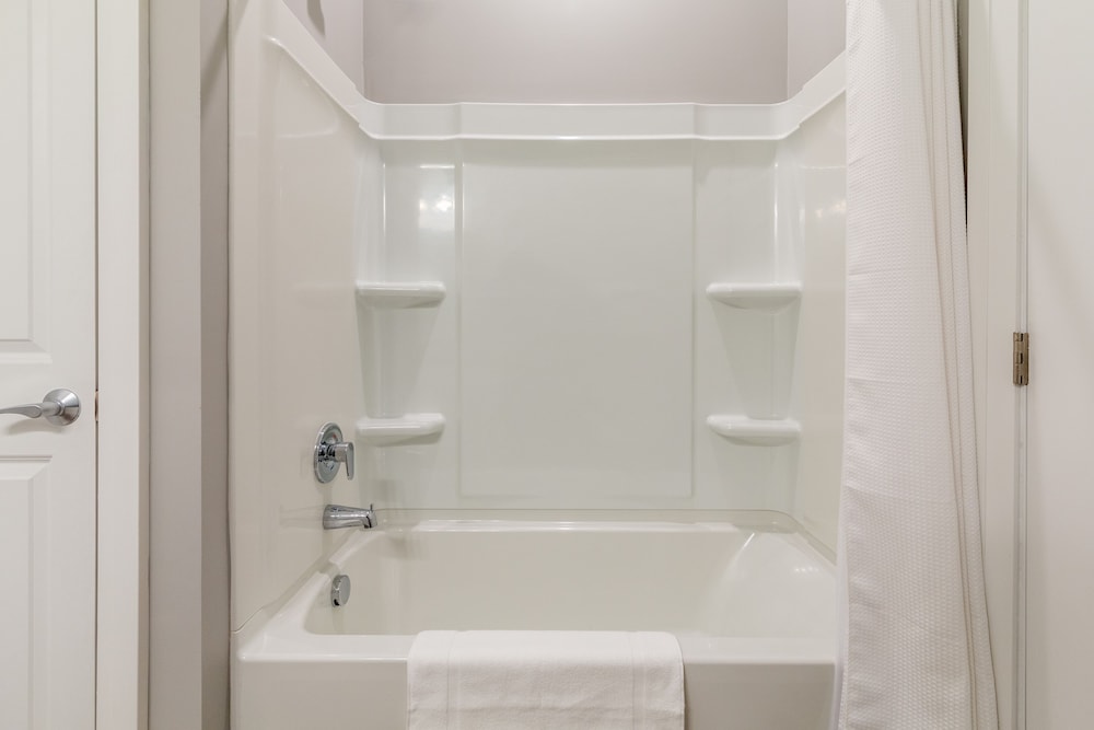 Mint House Columbus – Capitol Square