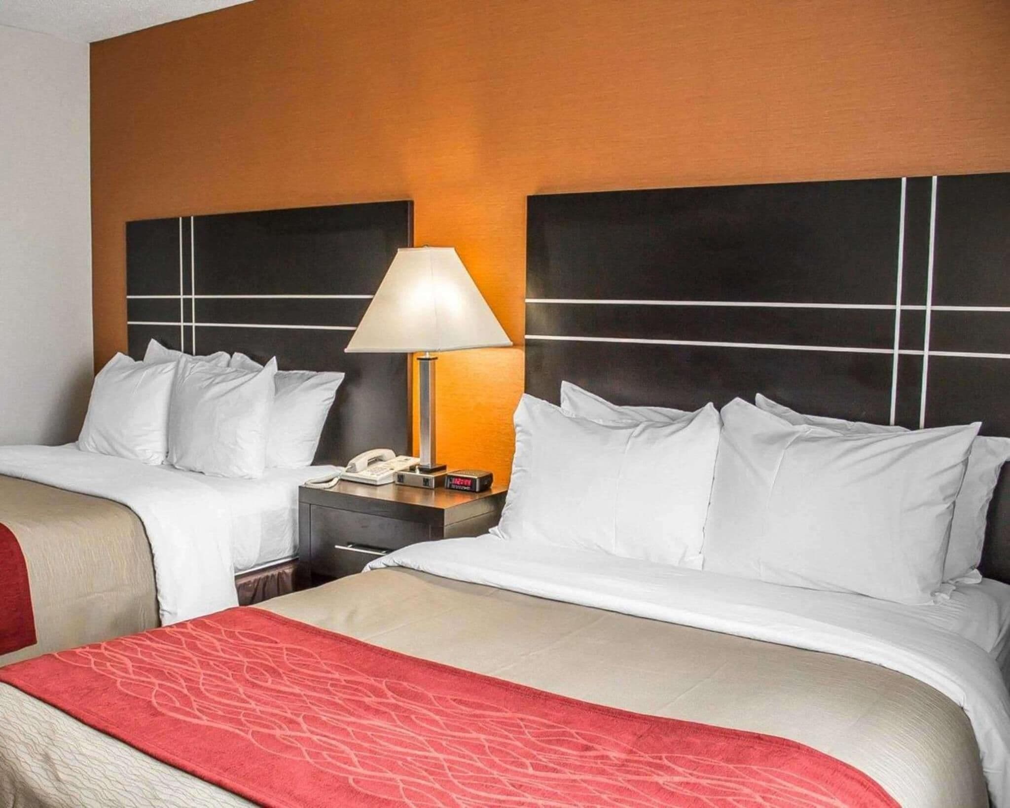 Howard Johnson by Wyndham Columbus State Fairgrounds I-71