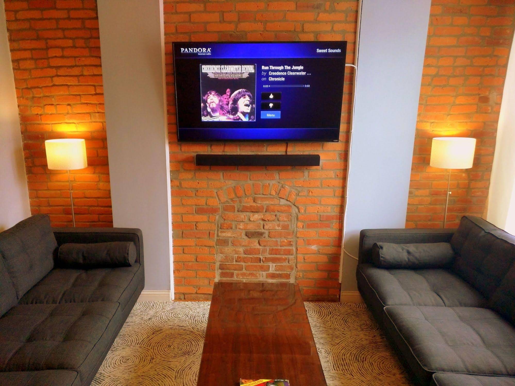 Short North Guesthouse