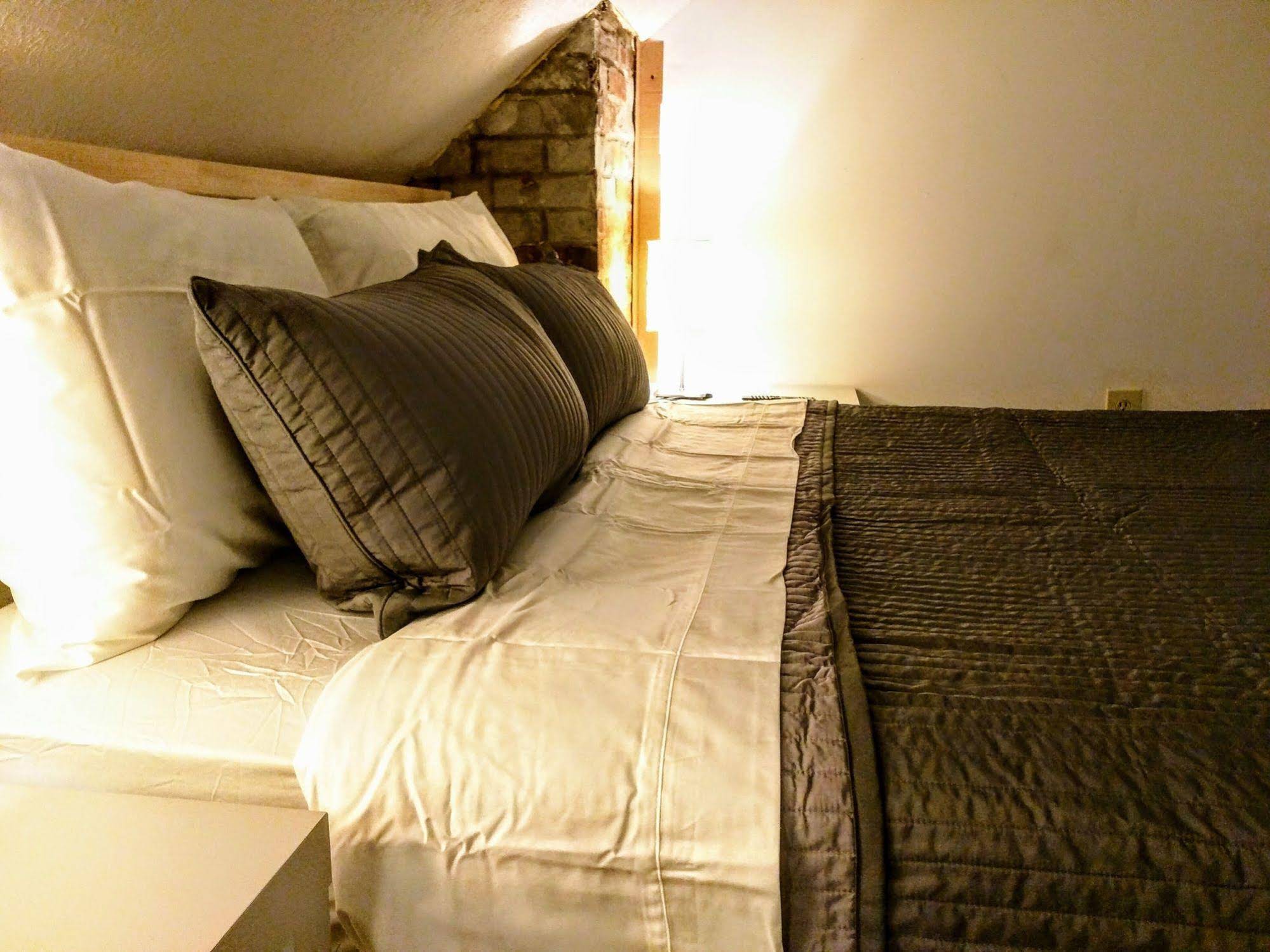 Short North Guesthouse