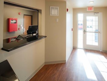 Woodspring Suites Columbus North I-270