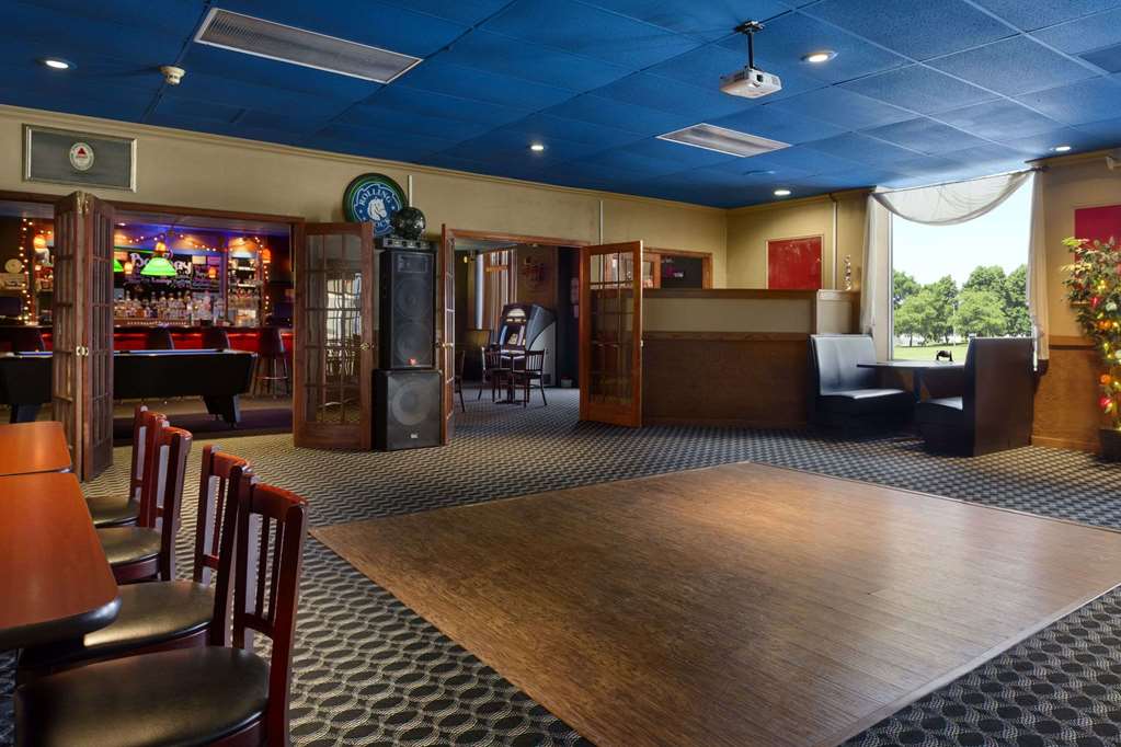 Days Inn by Wyndham Conneaut