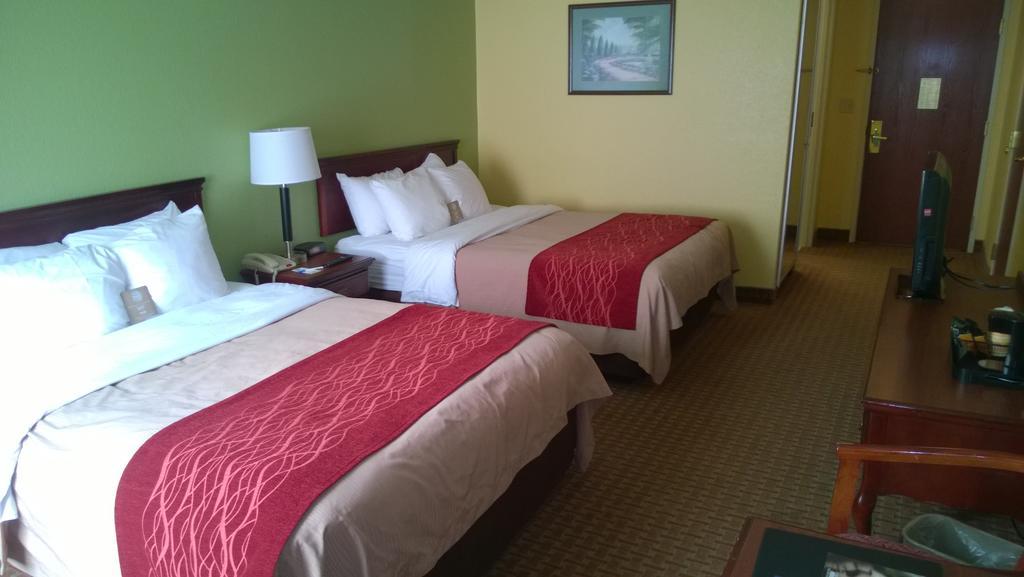 Comfort Inn & Suites