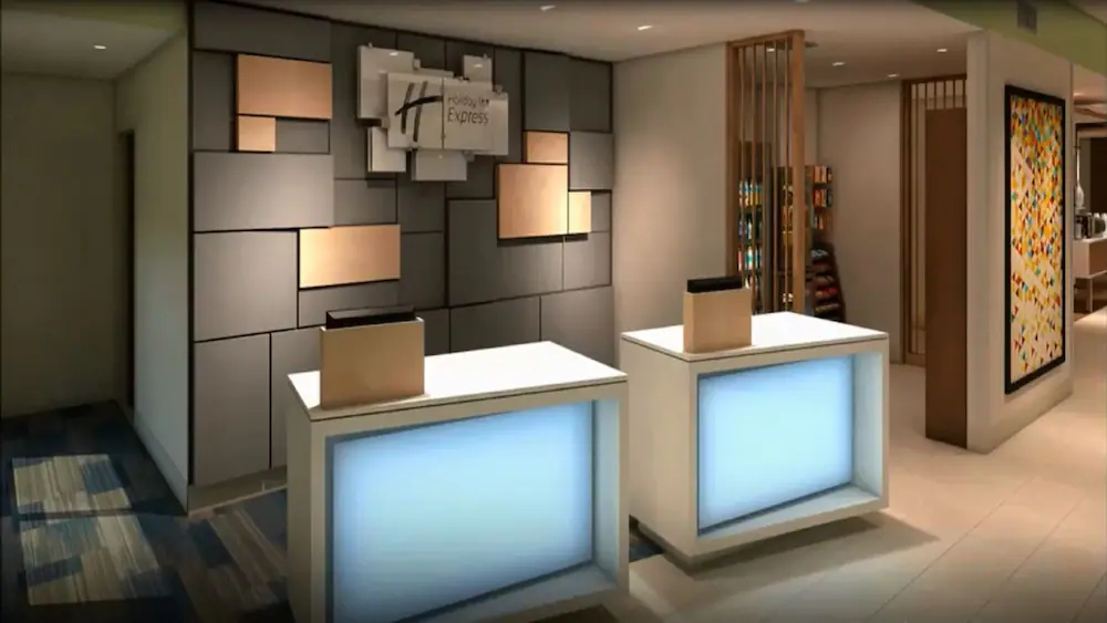 Holiday Inn Express & Suites Dayton SW - University Area