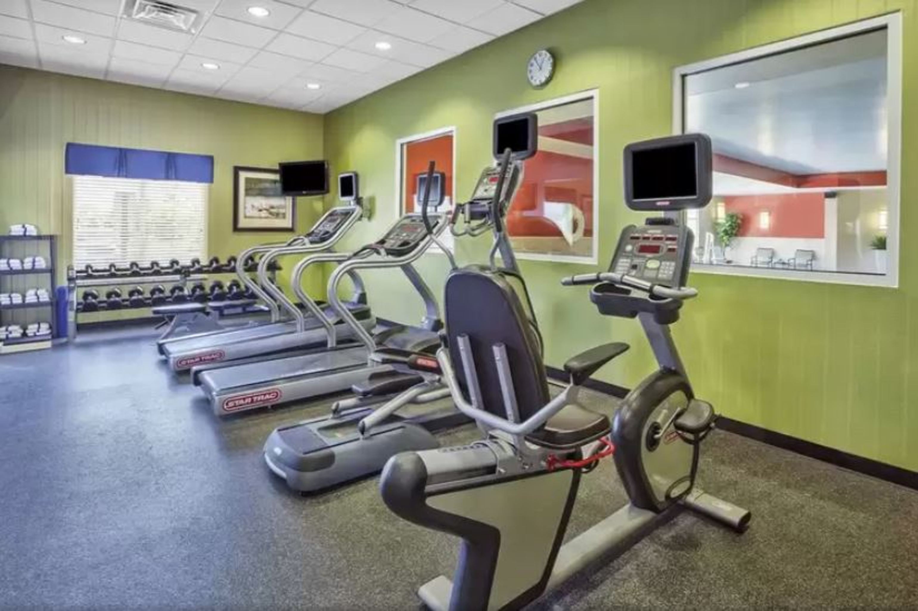 Holiday Inn Express Hotel & Suites Dayton South - I-675