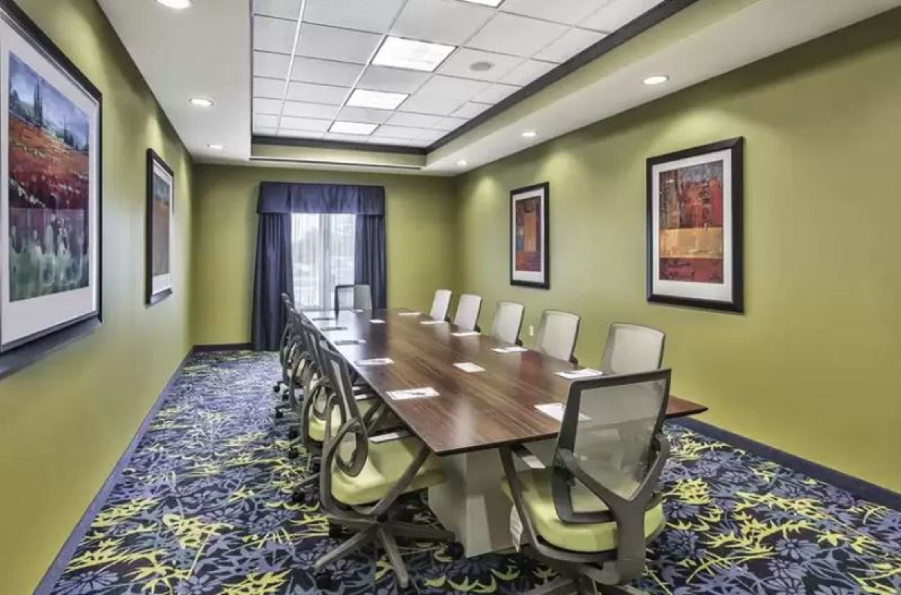 Holiday Inn Express Hotel & Suites Dayton South - I-675