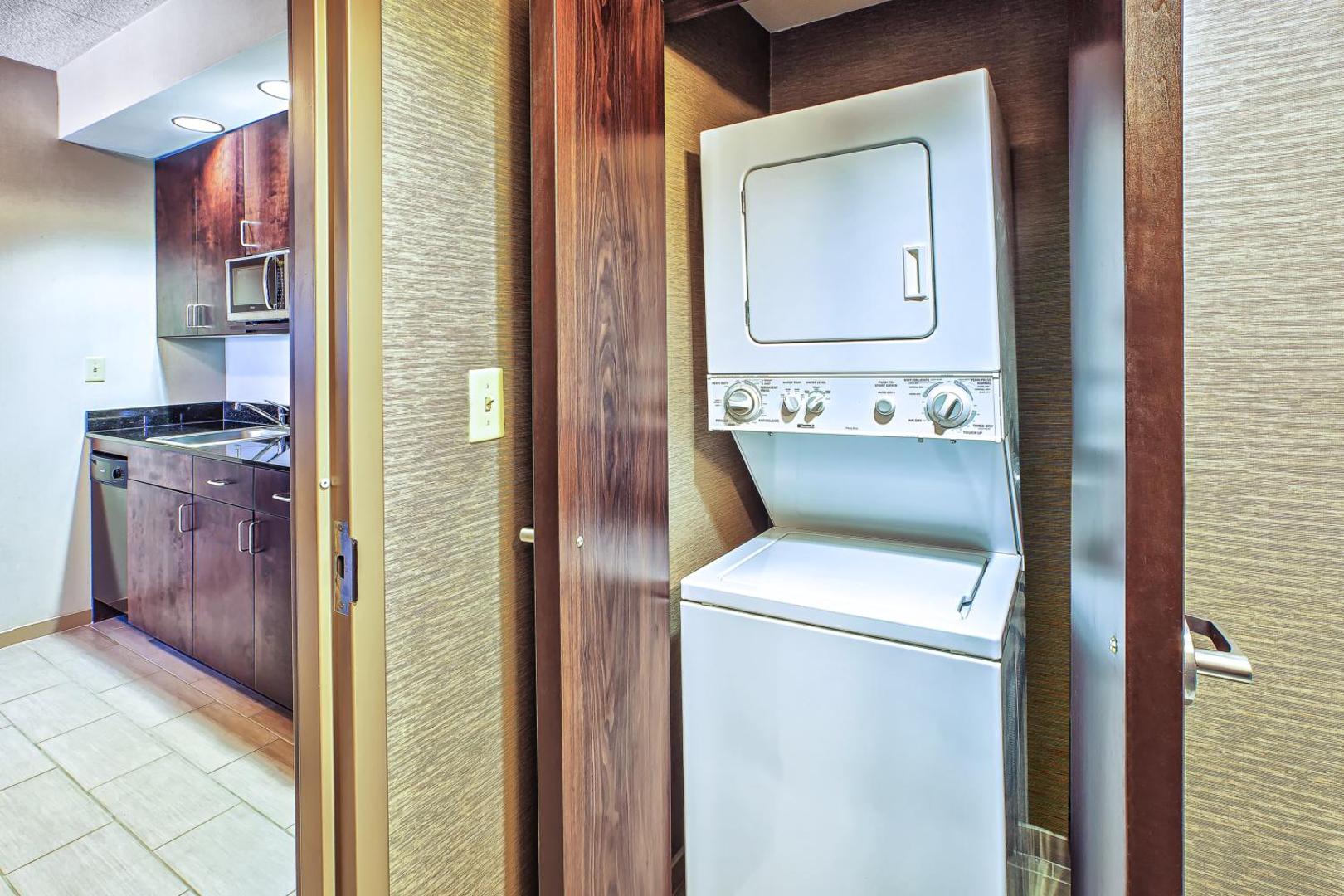 Holiday Inn Express Hotel & Suites Dayton South - I-675