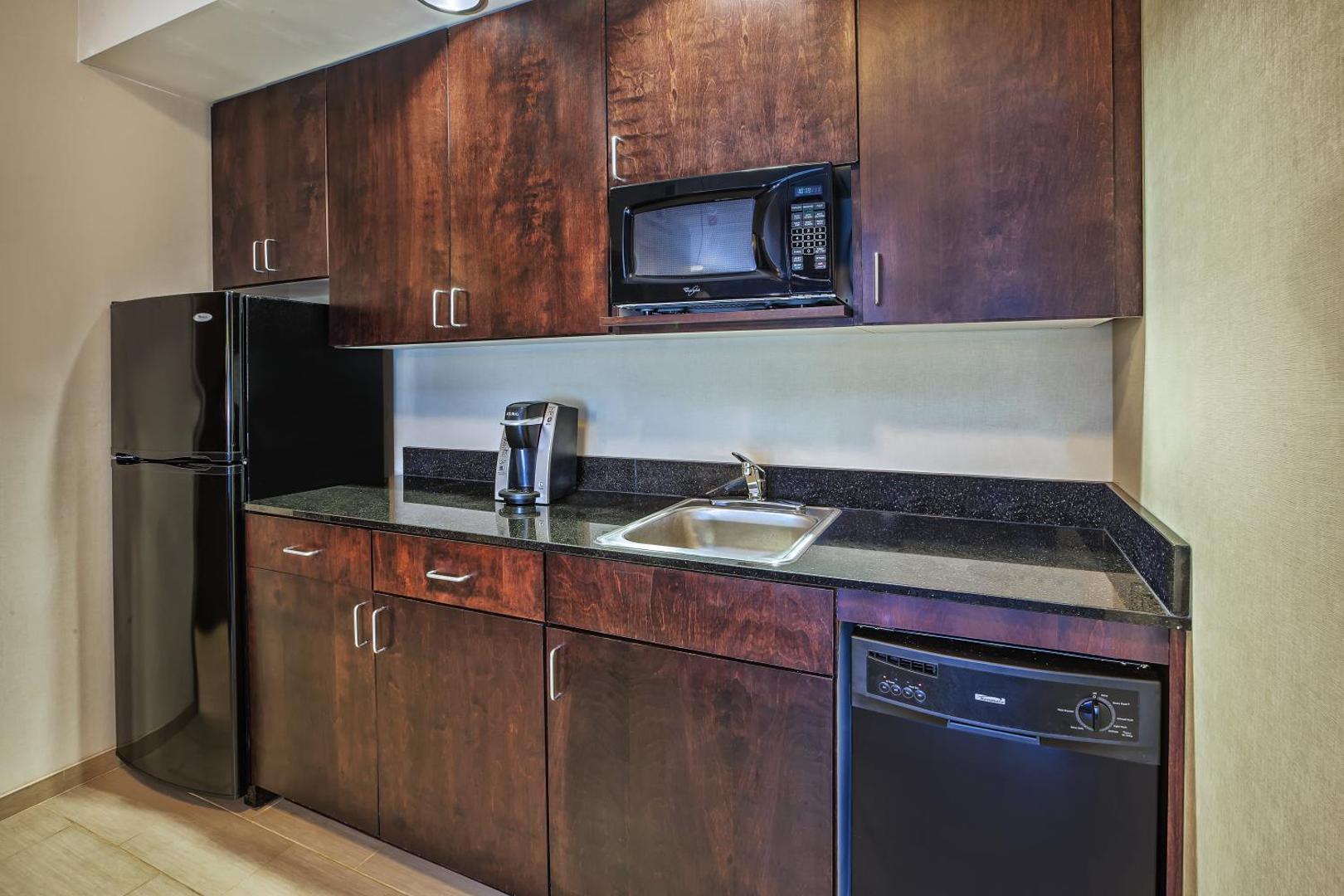 Holiday Inn Express Hotel & Suites Dayton South - I-675