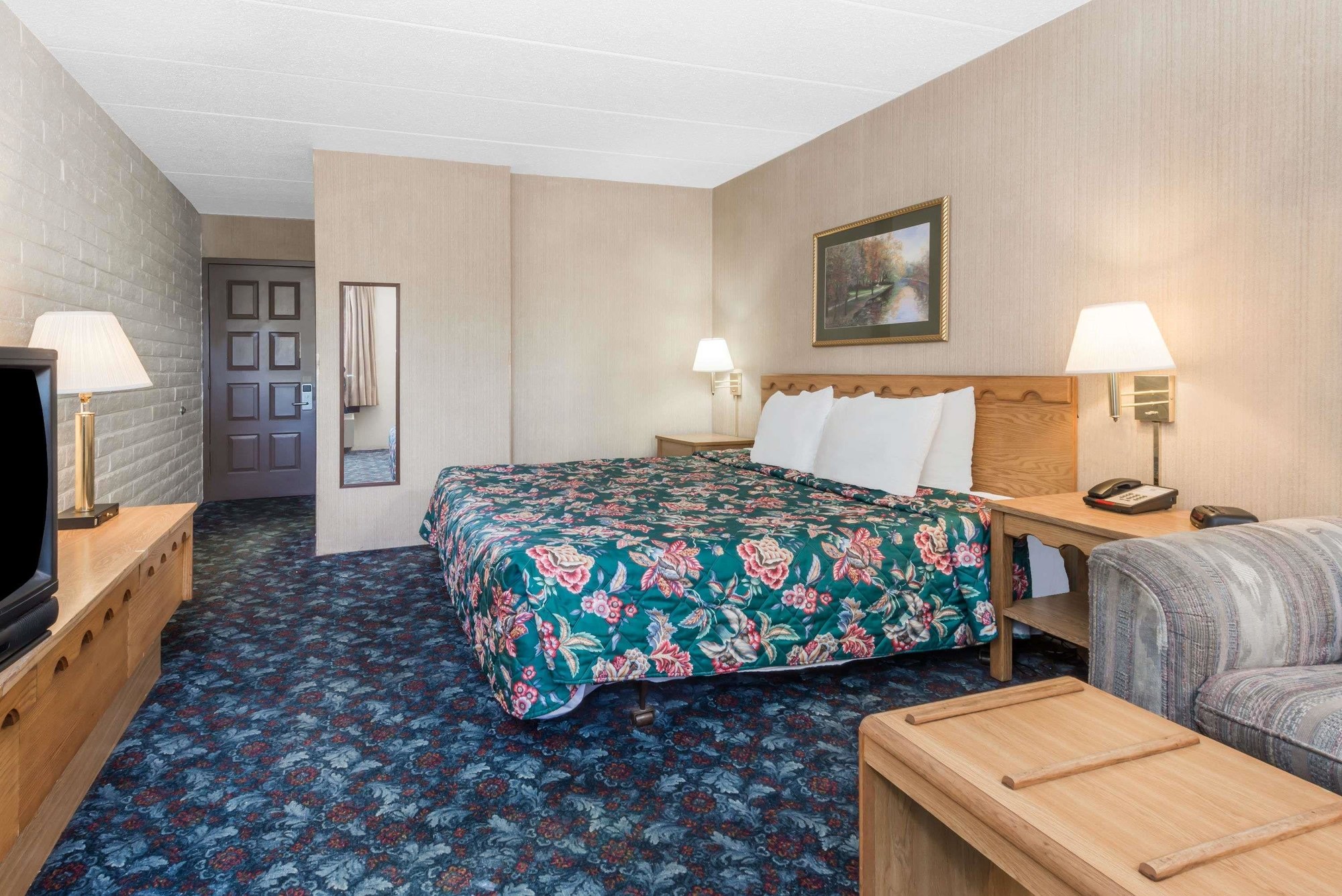 Knights Inn Dayton North Airport