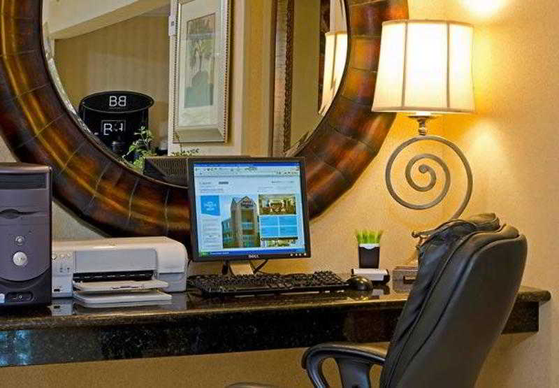 Baymont by Wyndham Dayton North