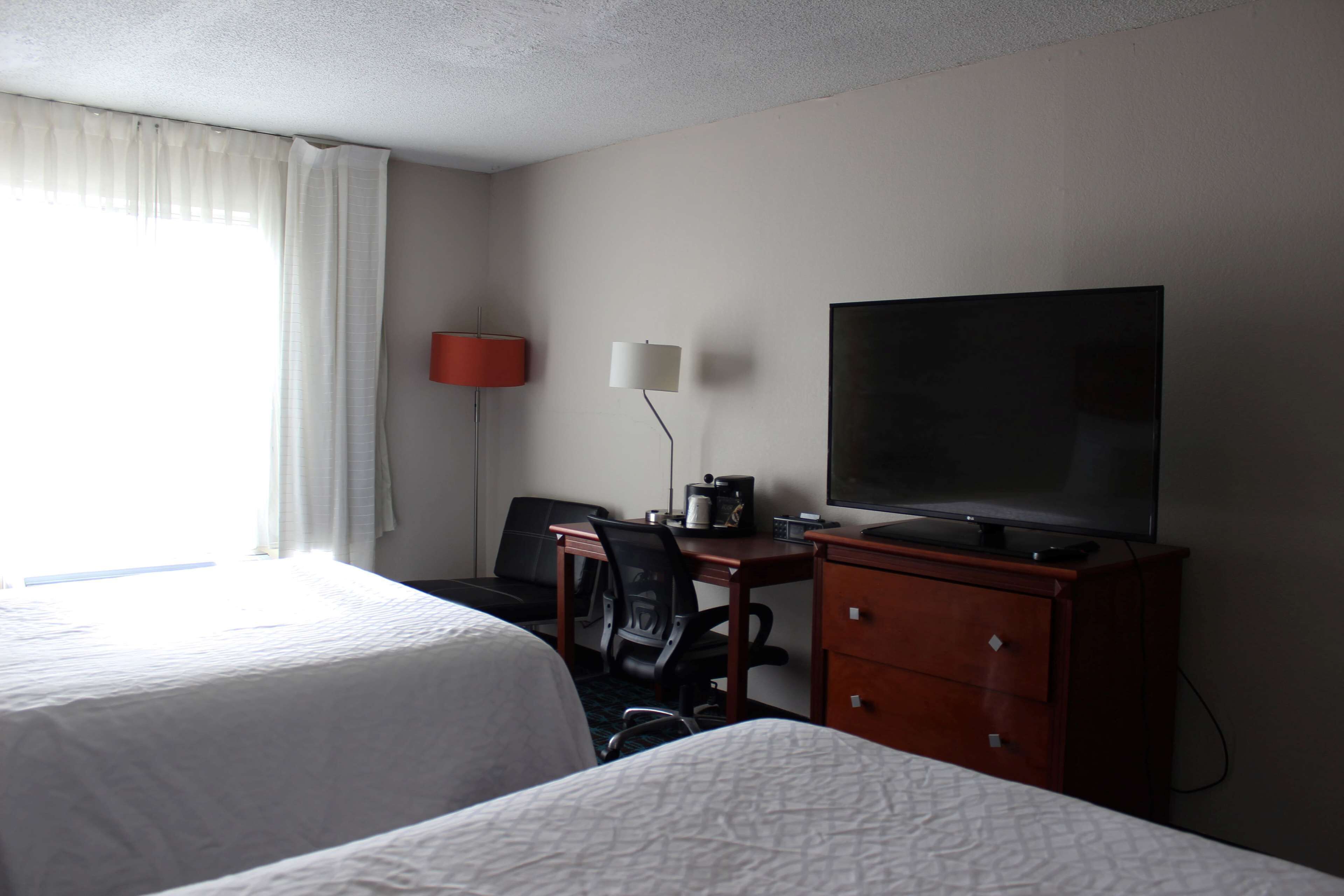 Wingate by Wyndham Dayton North