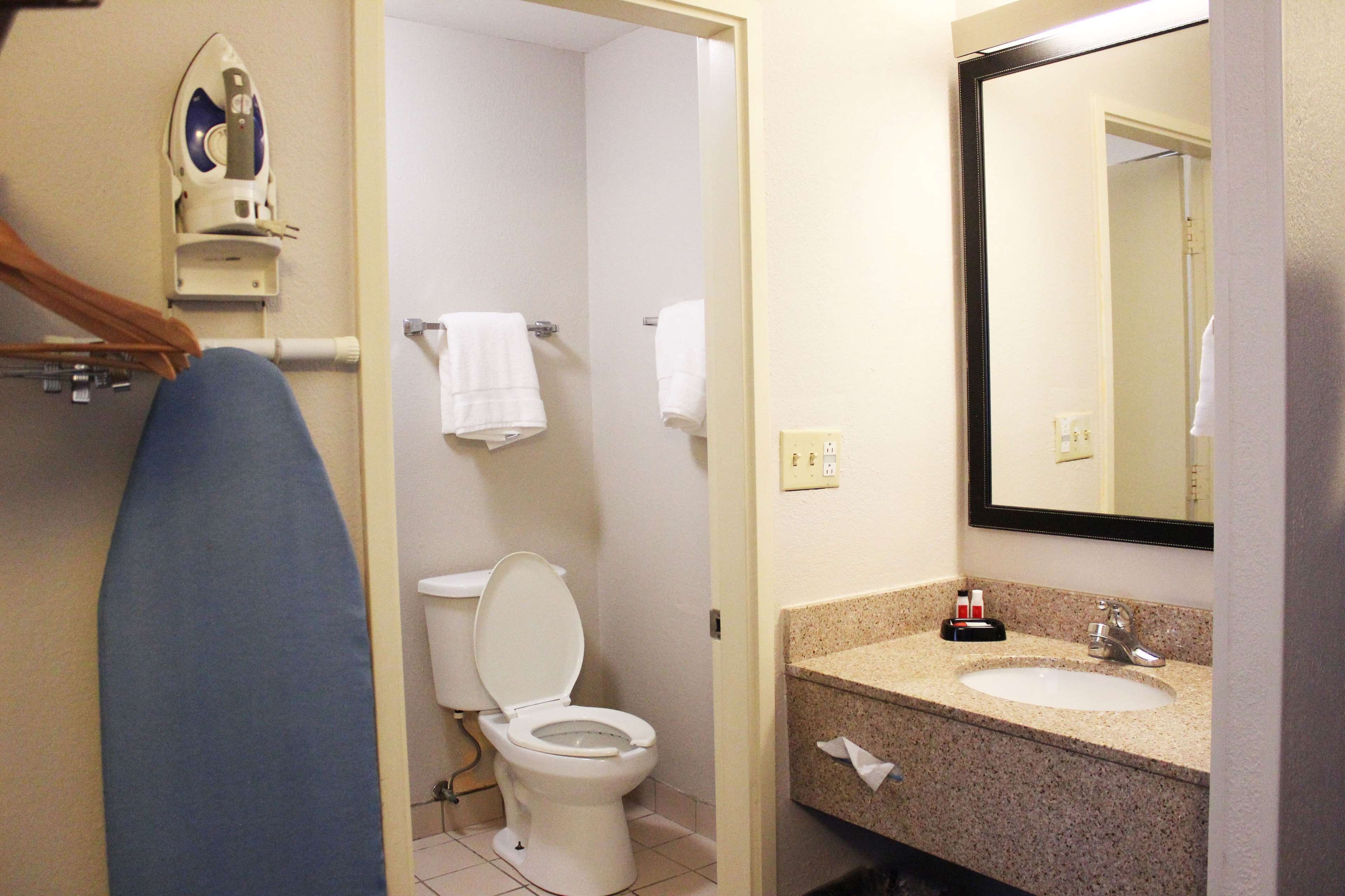 Wingate by Wyndham Dayton North