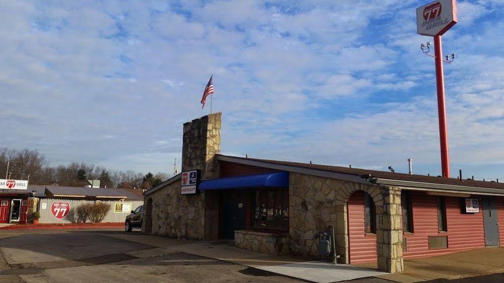 Howard Johnson by Wyndham Dover