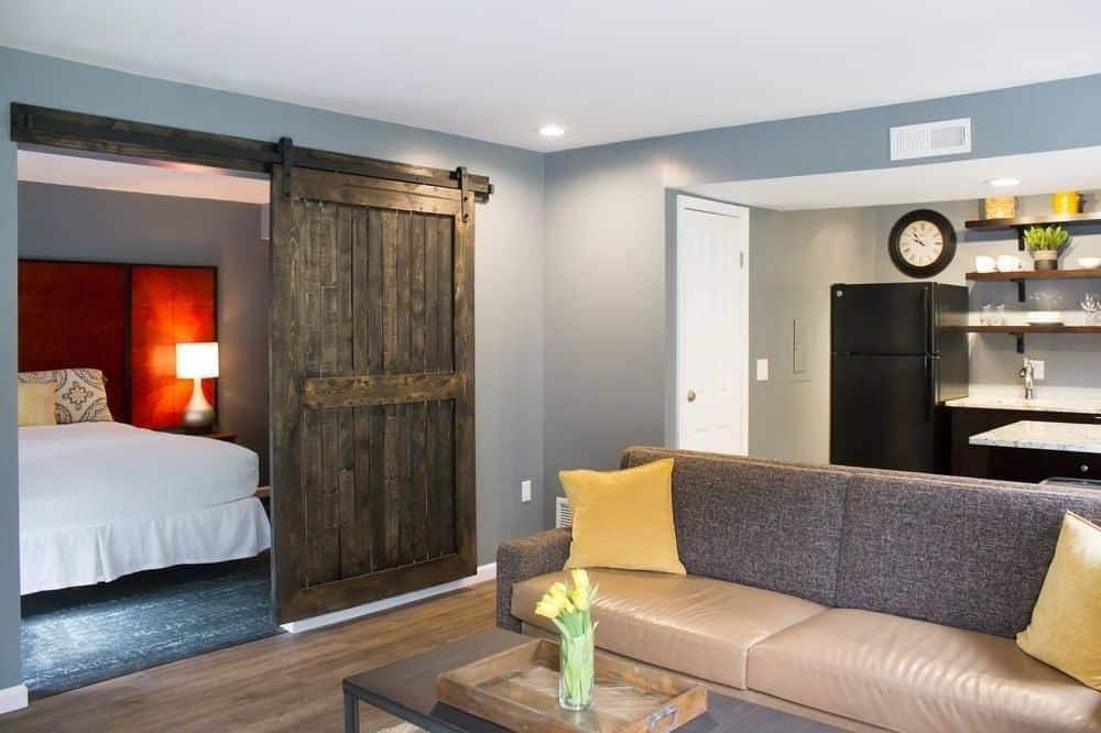 Cloverleaf Suites Columbus