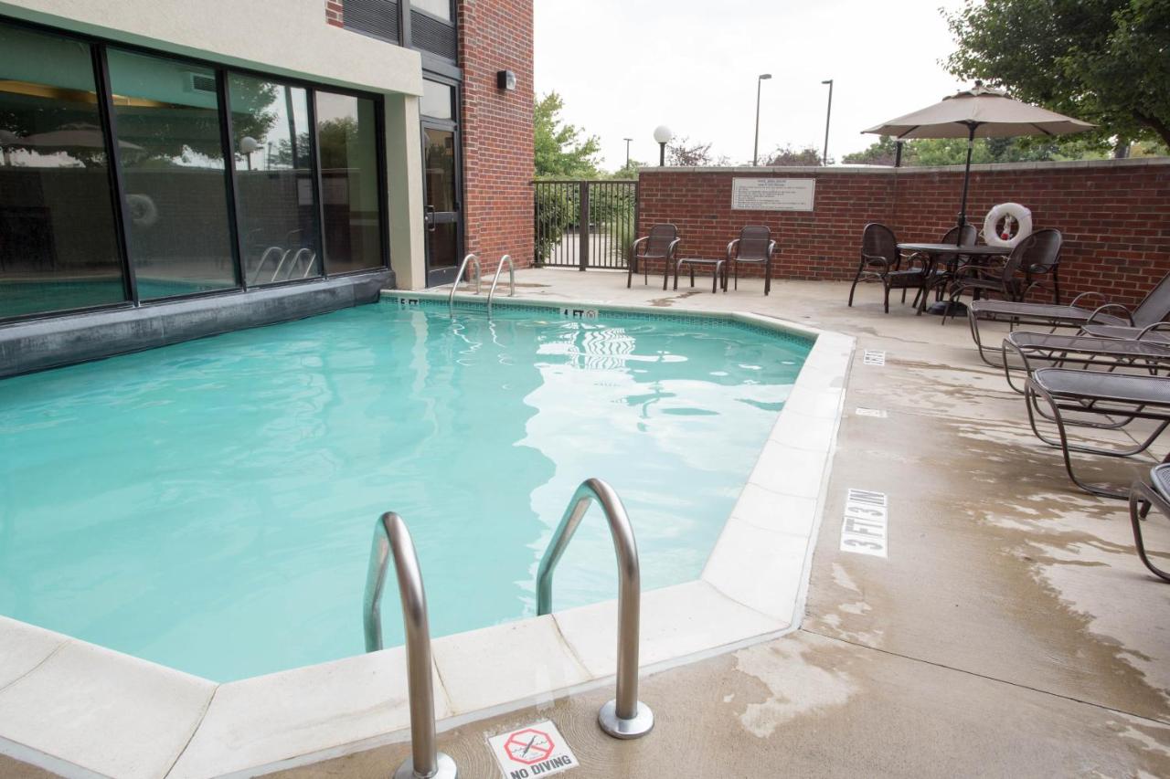 Drury Inn & Suites Columbus Dublin