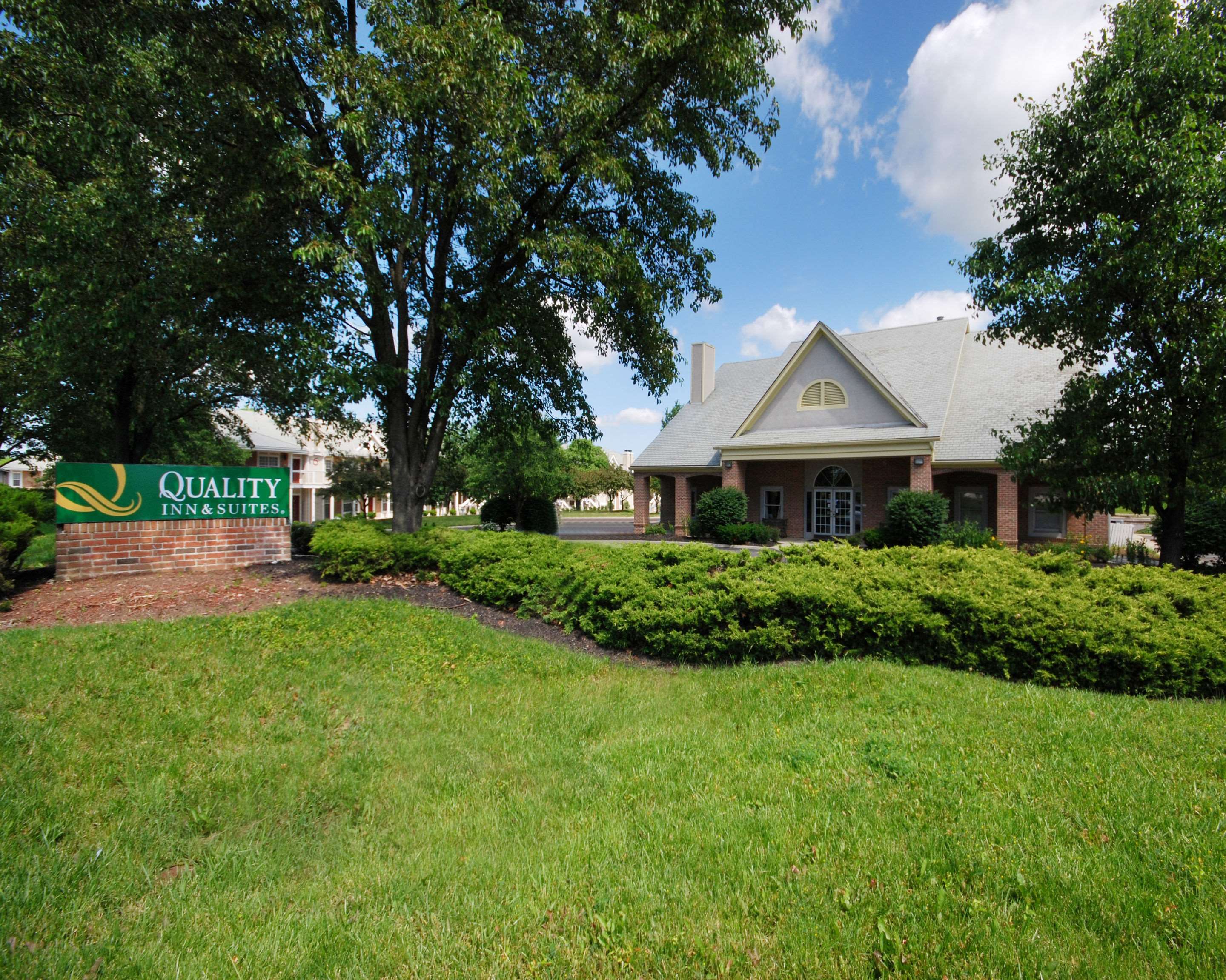 Quality Inn & Suites