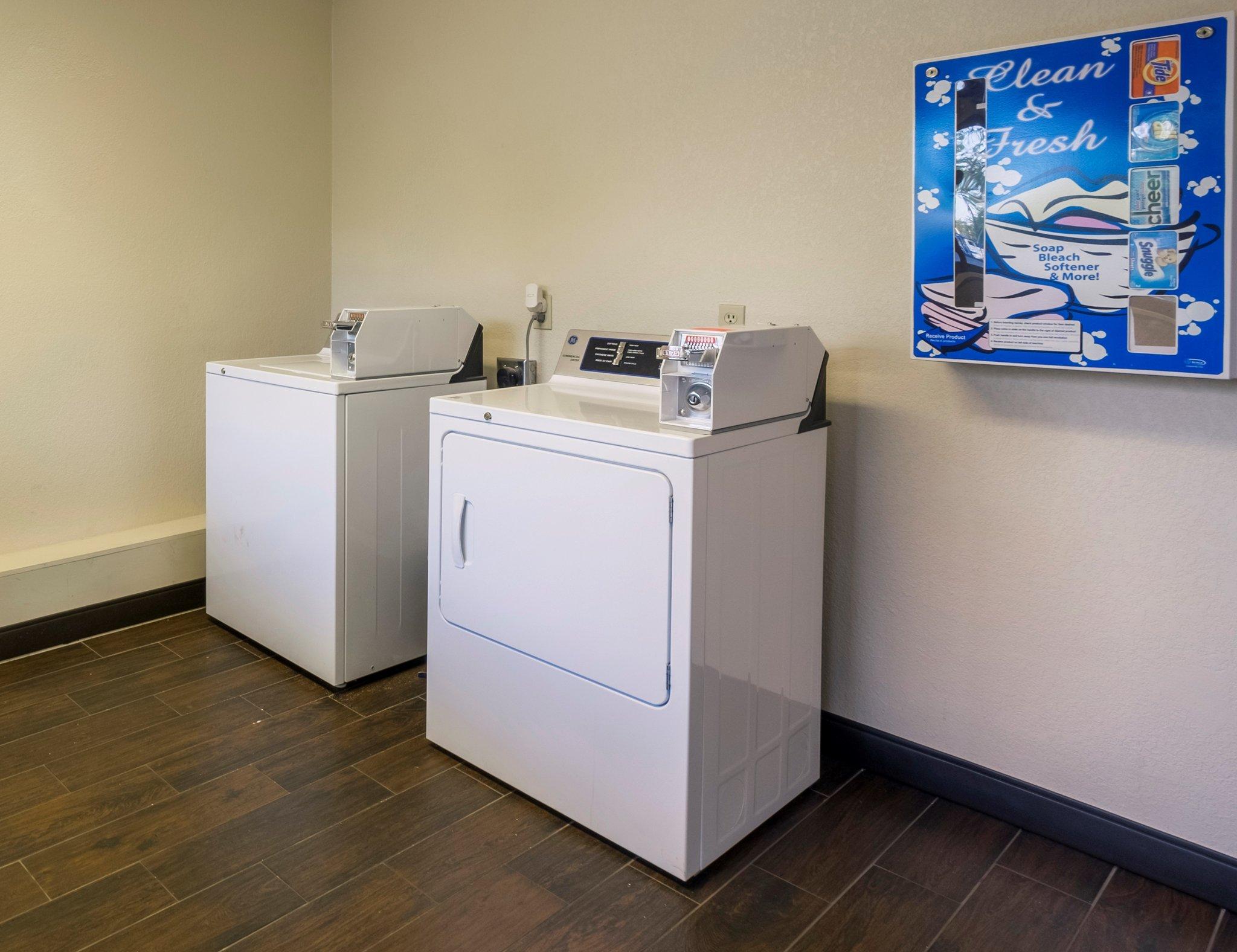 Red Roof PLUS+ Columbus - Dublin