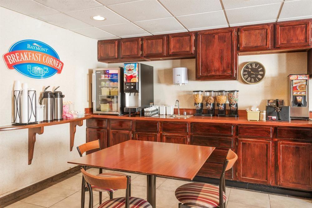 Comfort Inn & Suites Fairborn Near Wright Patterson AFB